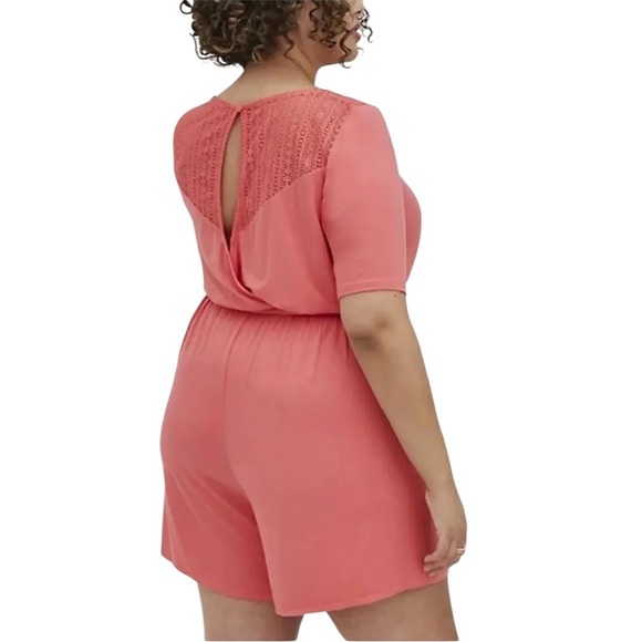 Torrid Coral Supersoft Elbow Sleeve Lace Shoulder Romper Size 2X 18/20 NWT - Picture 3 of 17